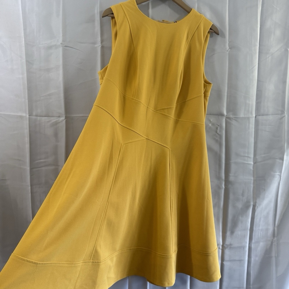 Tommy Hilfiger 16W A-Line Dress Yellow‎ Mustard Fitted Sleeveless Knee Length
